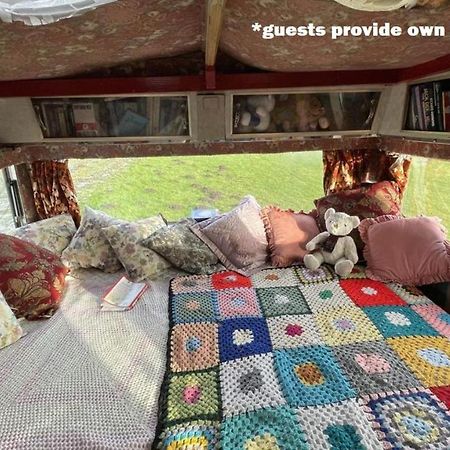 2 X Double Bed Glamping Wagon At Dalby Forest Scarborough Esterno foto